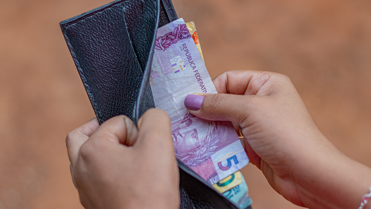 Governo anuncia crédito consignado digital para salários até R$ 2.720!