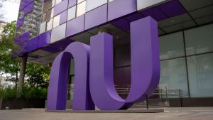 Nubank emite COMUNICADO GERAL para clientes com saque de R$15 mil