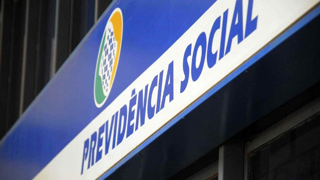 Fachada da Previdência Social em Viradouro, SP