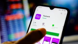 Sem precisar ir em agência! Empréstimo pessoal Nubank: Pagamento só começa após 90 dias e brasileiros vibram