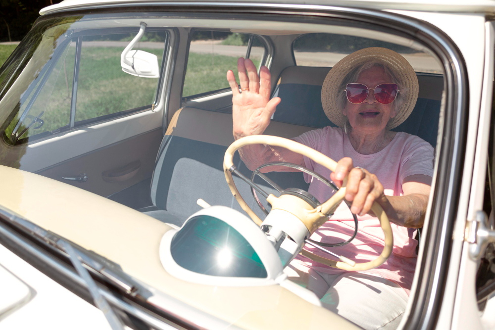 Nova medida permite que idosos continuem dirigindo com descontão para manter CNH