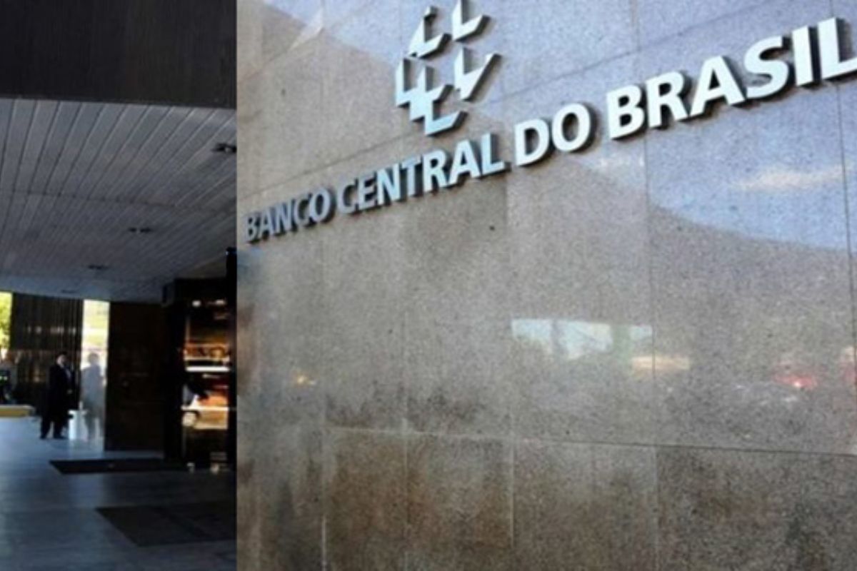 ATENÇÃO: Banco Central divulga comunicado para todos os clientes de cartão de crédito