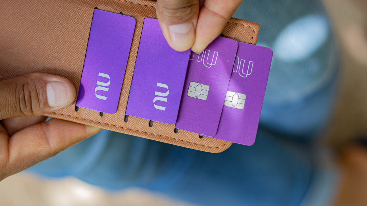 Beneficiários do Nubank são pegos de surpresa com nova mudança no cartão de crédito