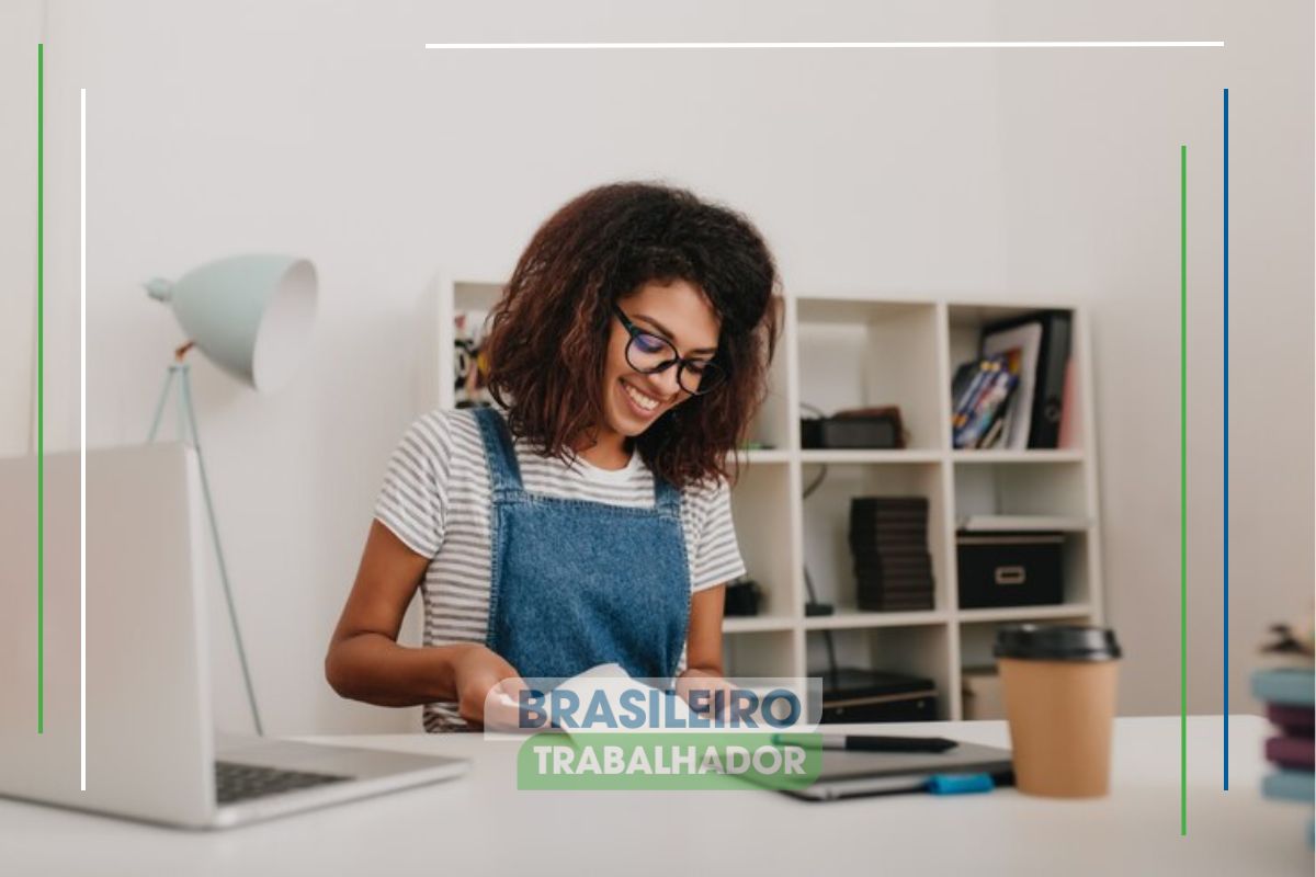 Ganhe até R$ 2.700 com Bolsa Trabalho: Saiba como participar