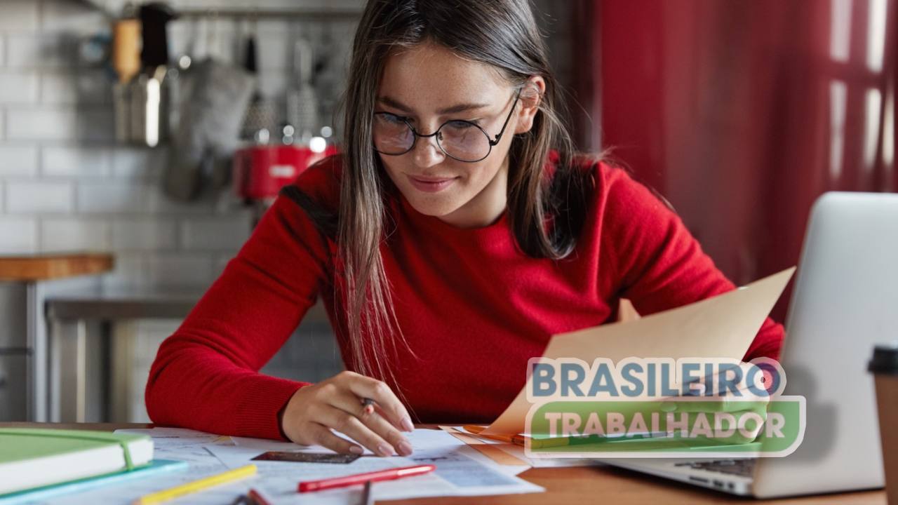 Oportunidade ÚNICA: XP abre 15 mil vagas para formação gratuita de assessores! Participe