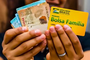 Beneficiários do Bolsa Família ganham EXTRA este mês – confira a lista