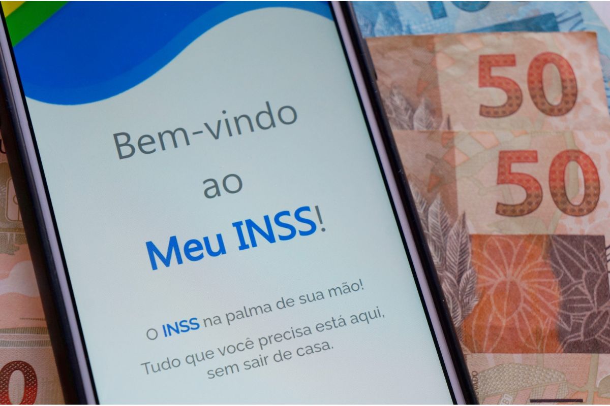 Aplicativo no celular do MEU INSS após a pessoa ver que o INSS negou sua aposentadoria