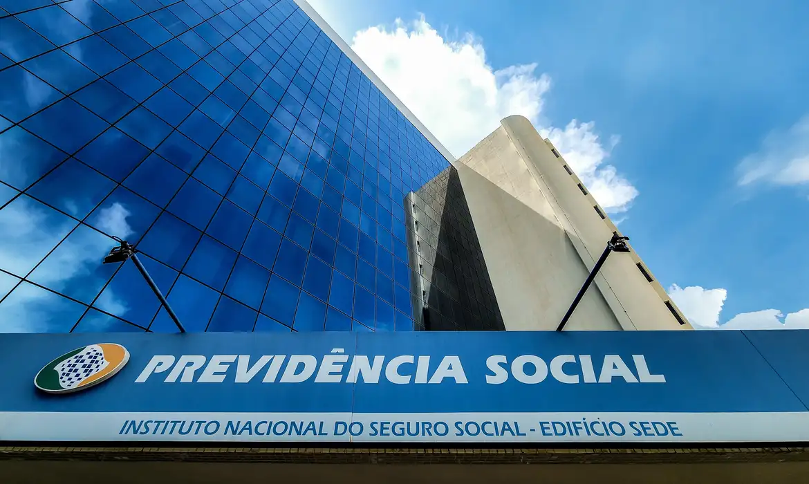 Pente-fino do INSS já cortou 55% dos benefícios revisados: veja quais os próximos CPFs da lista