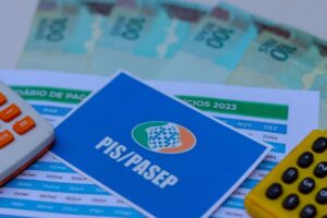 Governo anuncia pagamento do Pis Pasep 2025 para quem tem CPF final 0,1,2,3,4,5,6,7,8,9 ou 0