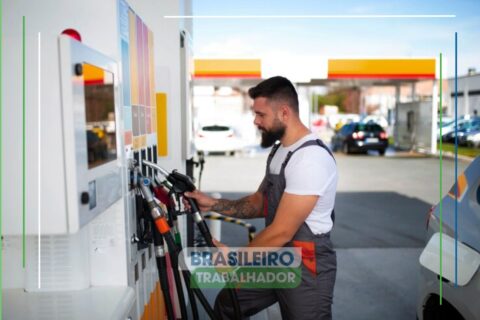 Governo mantém subsídio de R$ 2,12 por litro no diesel por mais 30 dias; medida evita redução do benefício