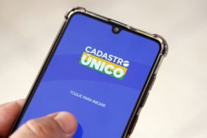 CadÚnico com dados desatualizados: qual o prazo limite para regularizar e evitar o bloqueio do benefício
