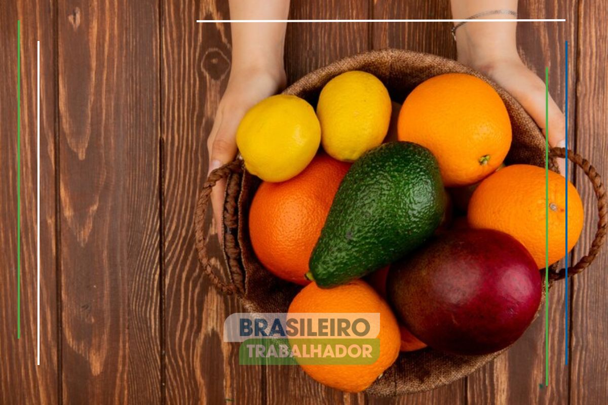 Imagem mostrando que frutas lideram alta dos preços dos alimentos