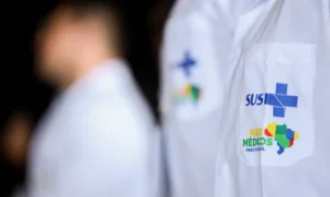 Mais Médicos abre 3,1 mil vagas: veja como se inscrever já