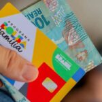 Mesário ou cabo eleitoral perde Bolsa Família? Veja a diferença entre ajuda de custo e salário