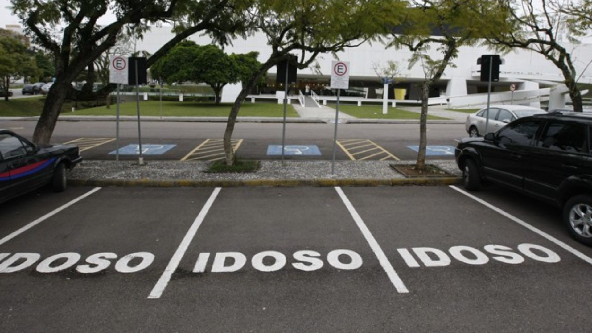 Vaga preferencial para idosos