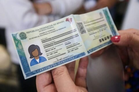 Cidadãos ganham quatro dias de atendimento em mutirão para emitir a nova Carteira de Identidade Nacional, com acesso por ordem de chegada e sem agendamento